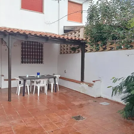 Oleandri In Baia Con Giardino By Nonsolomare Vacanze Srl Nyaraló *